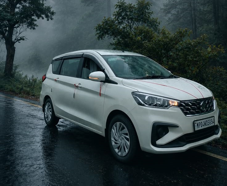 Innova Crysta Suzuki Ertiga Tata Sumo 7 Seater Taxi